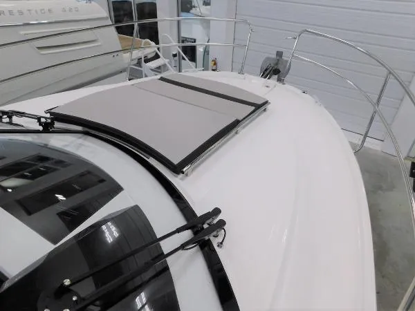 Slide: The Image of Jeanneau NC895 2020 - 9