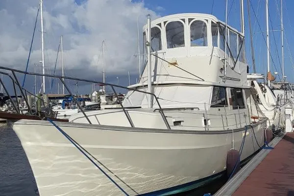 Slide: The Image of Mainship 34 Trawler 1979 - 5