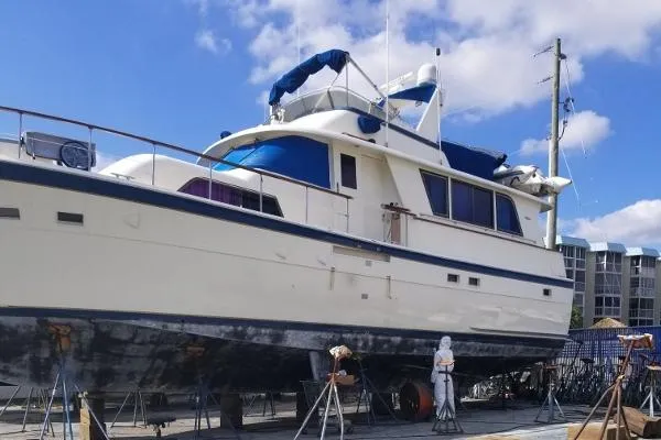 Slide: The Image of Hatteras Extended Deck 1983 - 3