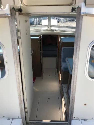 Slide: The Image of Bertram 28 Flybridge 1976 - 5