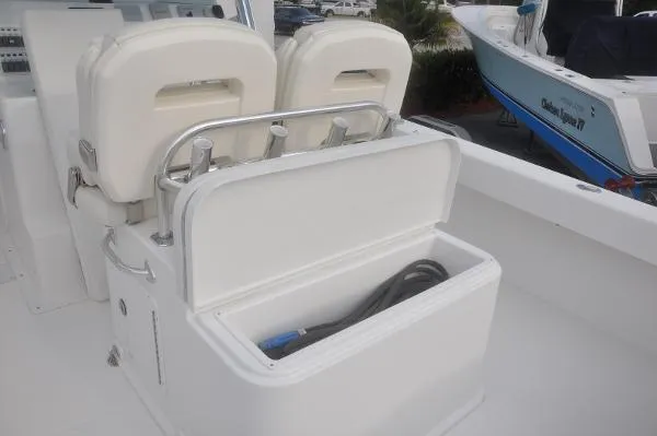Slide: The Image of Ocean Master 336 CC 2019 - 5