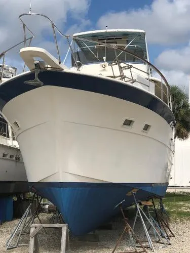 Slide: The Image of Hatteras 53 Yacht Fisherman 1978 - 3
