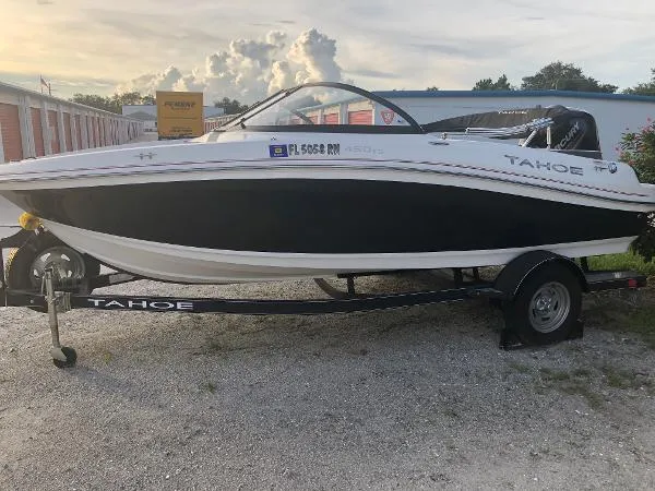 Slide: The Image of Tahoe 450TS 2017 - 0