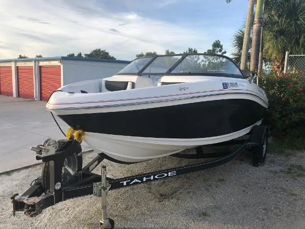 Slide: The Image of Tahoe 450TS 2017 - 3