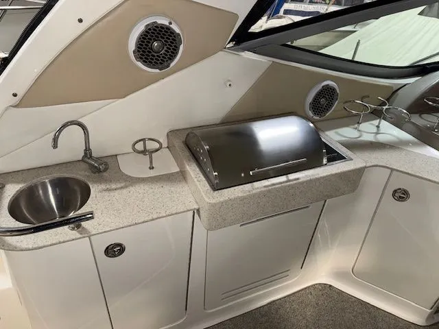 Slide: The Image of Sea Ray Sundancer 310 2009 - 13