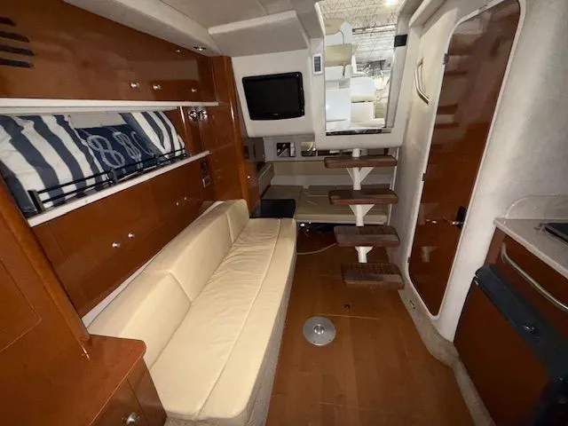 Slide: The Image of Sea Ray Sundancer 310 2009 - 18