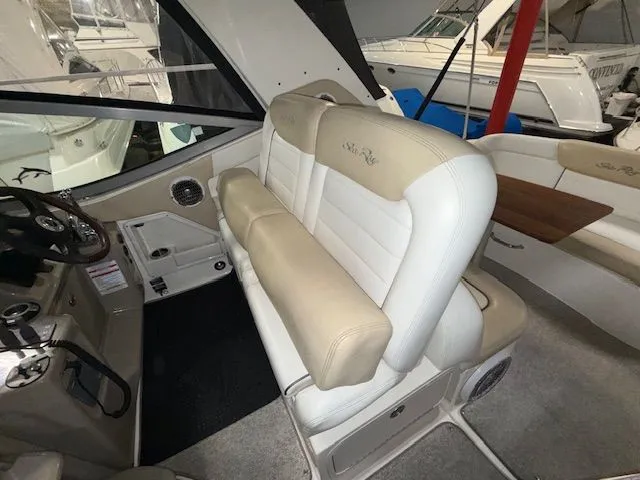 Slide: The Image of Sea Ray Sundancer 310 2009 - 4
