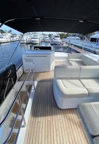 Slide: The Image of Sunseeker Manhattan 55 2015 - 6