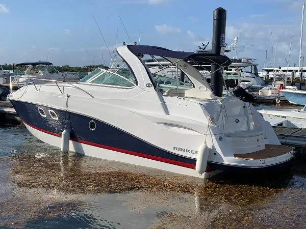 Slide: The Image of Rinker 310 Express Cruiser 2015 - 2