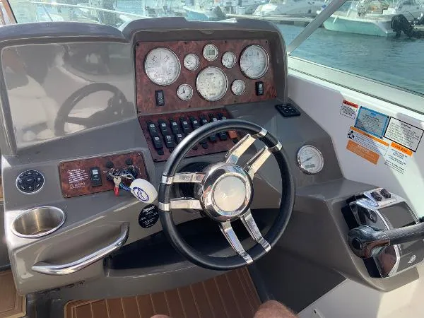 Slide: The Image of Rinker 310 Express Cruiser 2015 - 4