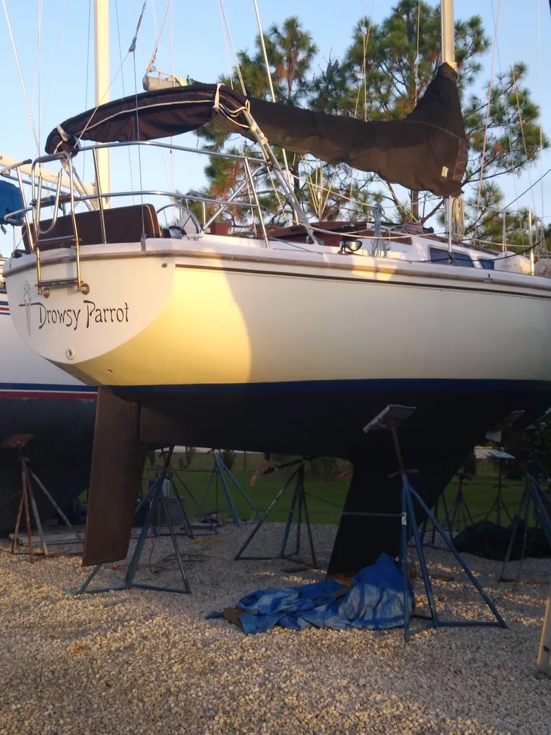 Slide: The Image of Catalina 30 TR 1980 - 4