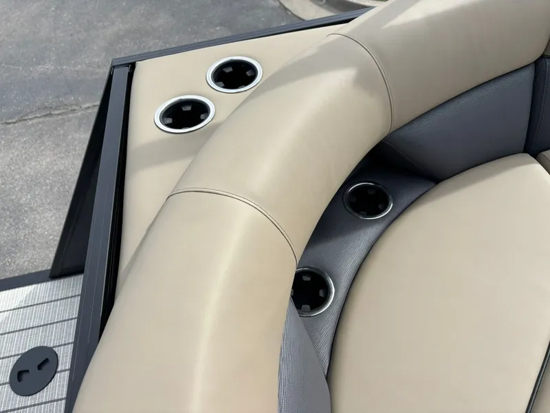 Slide: The Image of Viaggio V20C 2026 - 34