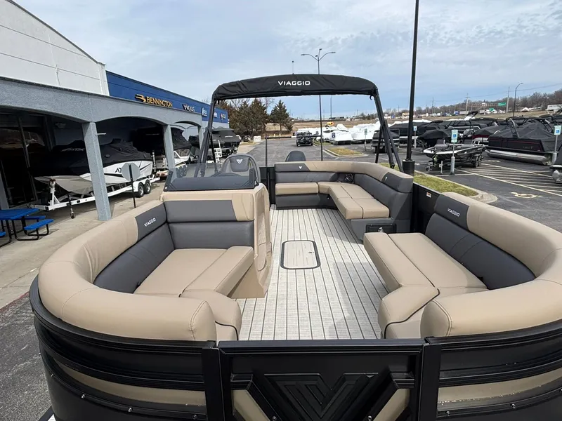 Slide: The Image of Viaggio V20C 2026 - 8