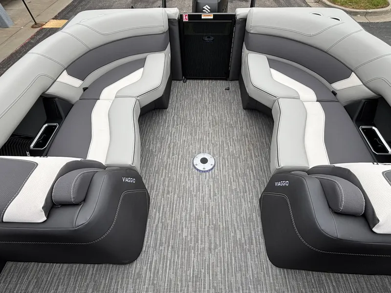 Slide: The Image of Viaggio D22U 2026 - 37