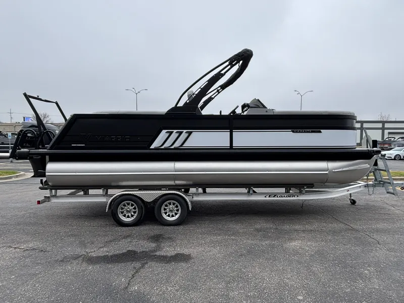 Slide: The Image of Viaggio D22U 2026 - 5