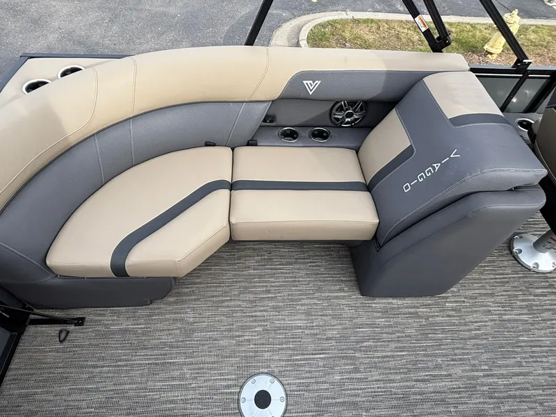 Slide: The Image of Viaggio x22u 2026 - 22