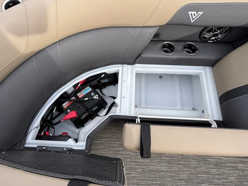 Slide: The Image of Viaggio x22u 2026 - 23