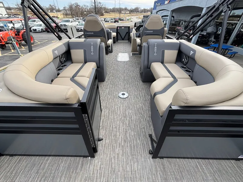 Slide: The Image of Viaggio x22u 2026 - 25