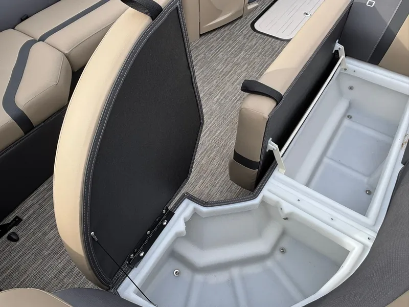 Slide: The Image of Viaggio x22u 2026 - 3