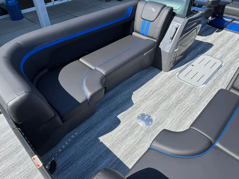 Slide: The Image of Bennington 22 SSB Sport 2026 - 11