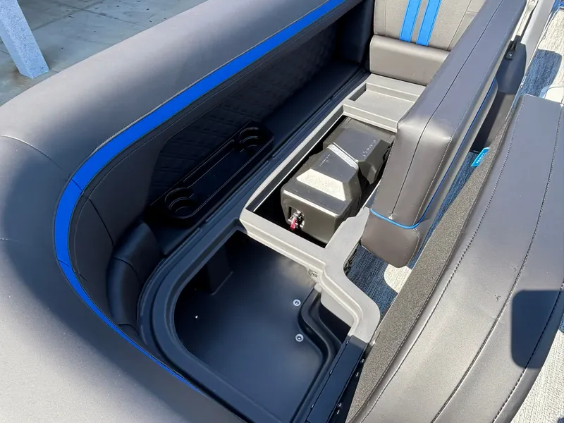 Slide: The Image of Bennington 22 SSB Sport 2026 - 12