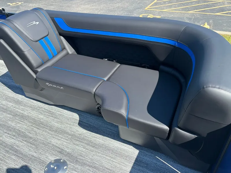 Slide: The Image of Bennington 22 SSB Sport 2026 - 13