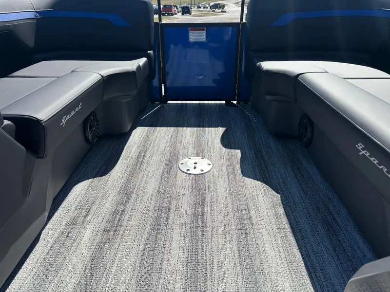 Slide: The Image of Bennington 22 SSB Sport 2026 - 16