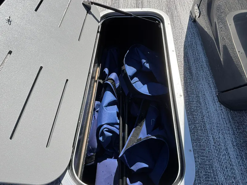 Slide: The Image of Bennington 22 SSB Sport 2026 - 20