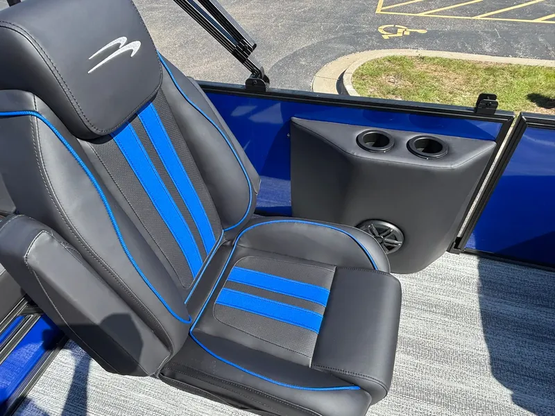 Slide: The Image of Bennington 22 SSB Sport 2026 - 28