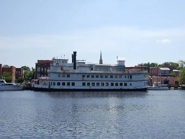Slide: The Image of Custom Serodino Dinner Boat 1985 - 1