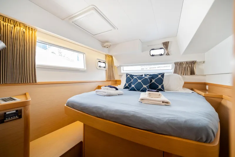 Slide: The Image of Lagoon 42 2018 - 69