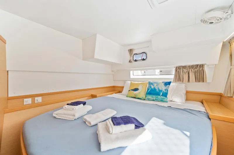 Slide: The Image of Lagoon 42 2018 - 78