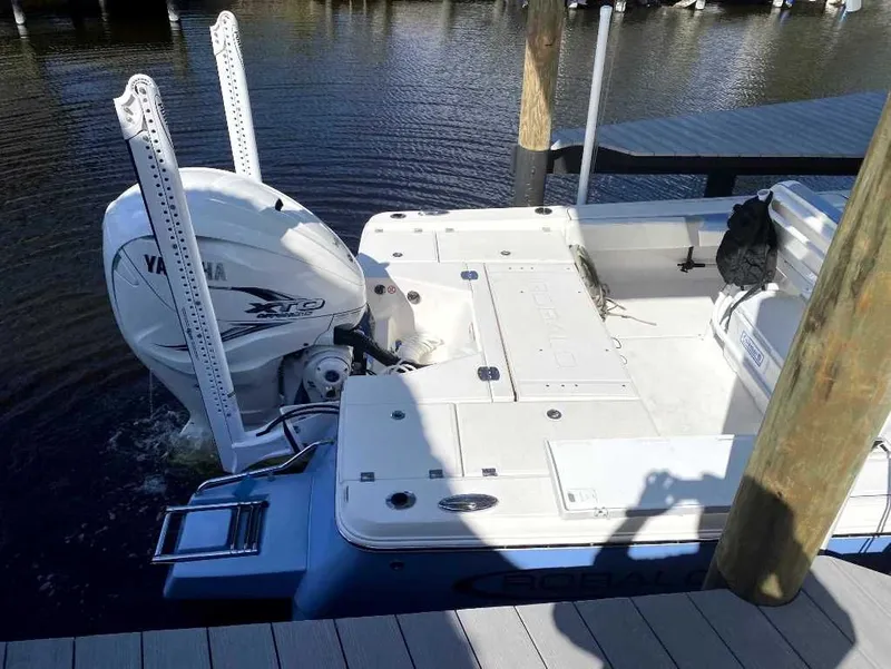 Slide: The Image of Robalo 266 Cayman 2023 - 11