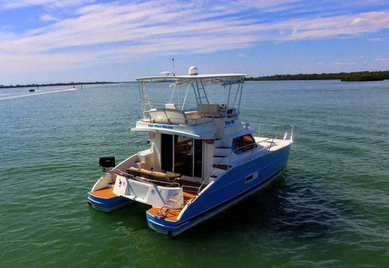 Slide: The Image of Fountaine Pajot Highland 35 2006 - 0