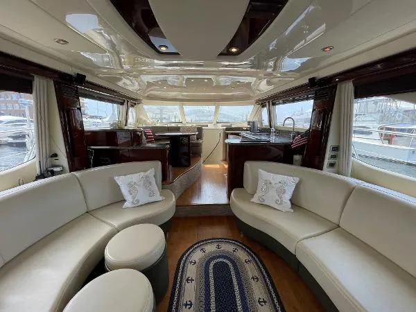 Slide: The Image of Sea Ray 580 Sedan Bridge 2008 - 8
