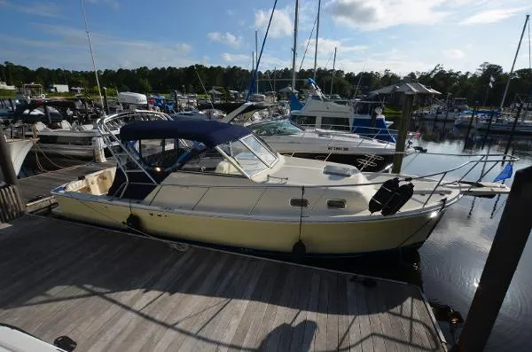 Slide: The Image of Mainship Pilot II (Rum Runner) 2005 - 0
