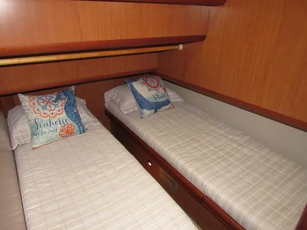 Slide: The Image of Mainship 400 Trawler 2008 - 6