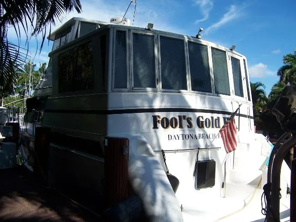Slide: The Image of Hyatt 51 Motor Yacht 1999 - 5