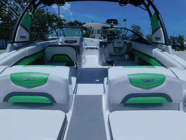 Slide: The Image of Chaparral 243 VRX 2016 - 8