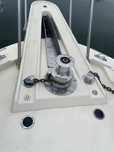 Slide: The Image of Hatteras 48 Cockpit Motoryacht 1983 - 6