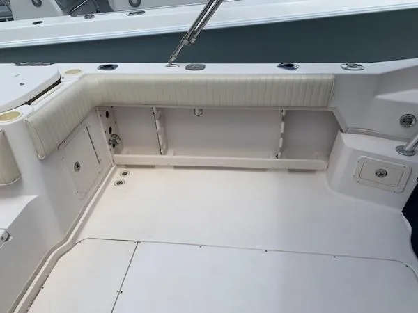 Slide: The Image of Grady-White Marlin 300 2003 - 9