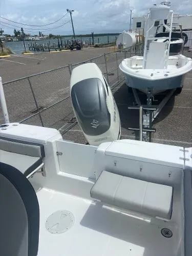 Slide: The Image of Aquasport 2300 Center Console 2021 - 10