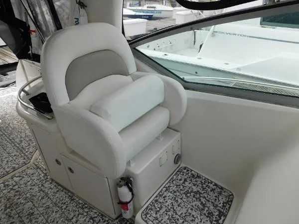 Slide: The Image of Sea Ray 340 Sundancer 2004 - 11