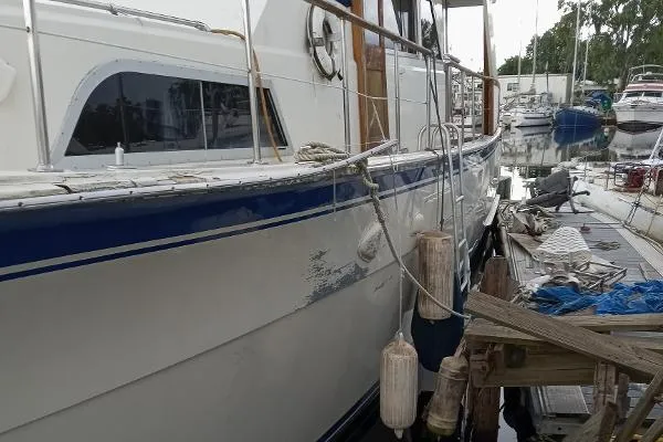 Slide: The Image of Hatteras 58 Yachtfish 1972 - 3