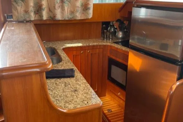 Slide: The Image of Ocean Alexander 48 Classico Aft Cabin 2006 - 9