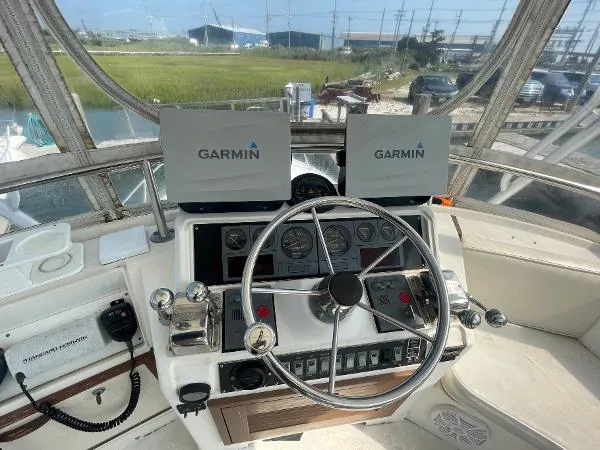 Slide: The Image of Blackfin 29 Flybridge 1988 - 8