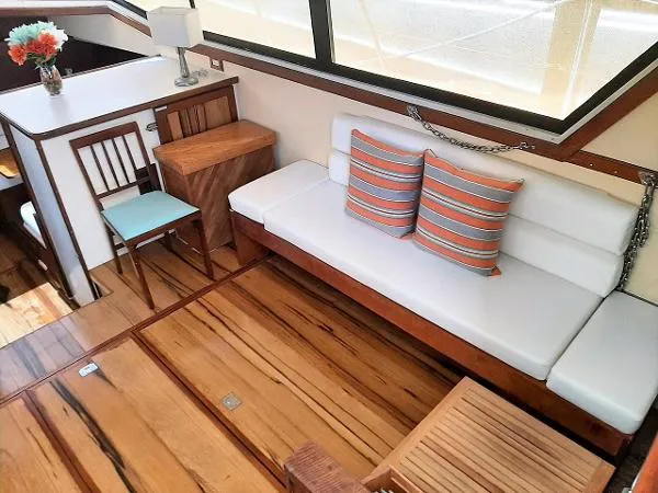 Slide: The Image of Carver Yachts 430 Cockpit Motor Yacht 1991 - 10