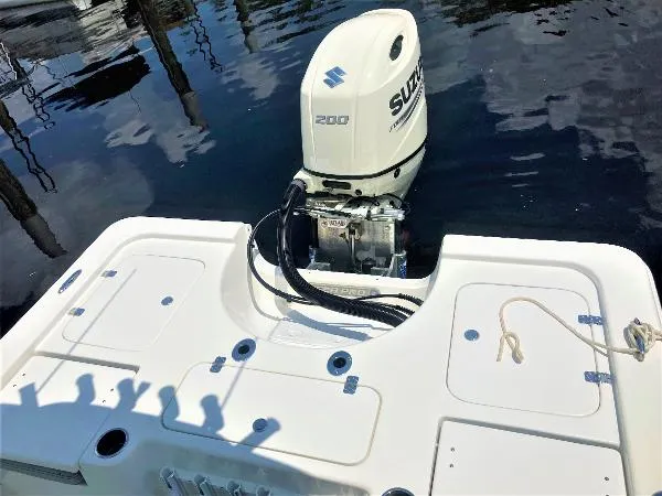 Slide: The Image of Sea Pro 228 Bay 2020 - 10