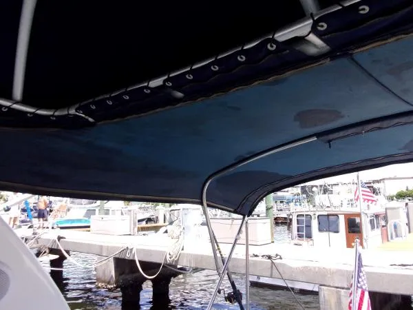 Slide: The Image of Sea Ray 340 Sundancer 2007 - 10