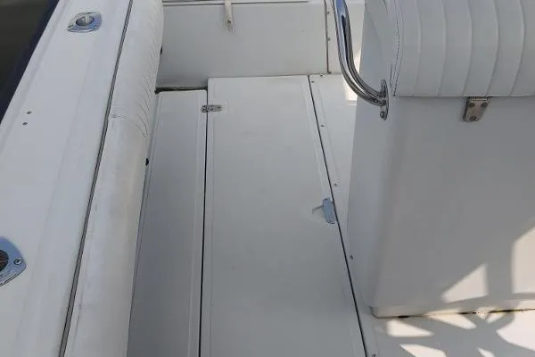 Slide: The Image of Boston Whaler 20 Outrage 1997 - 4